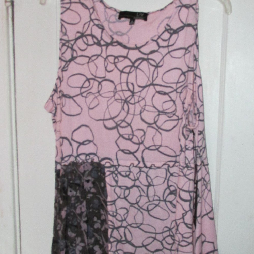 LIV by Habitat XL Pink Swirl Floral Lace Tank Tunic Gray
